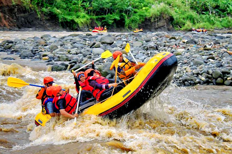 rafting di Citatih