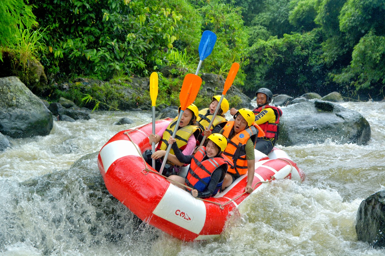 rafting cisadane adventure